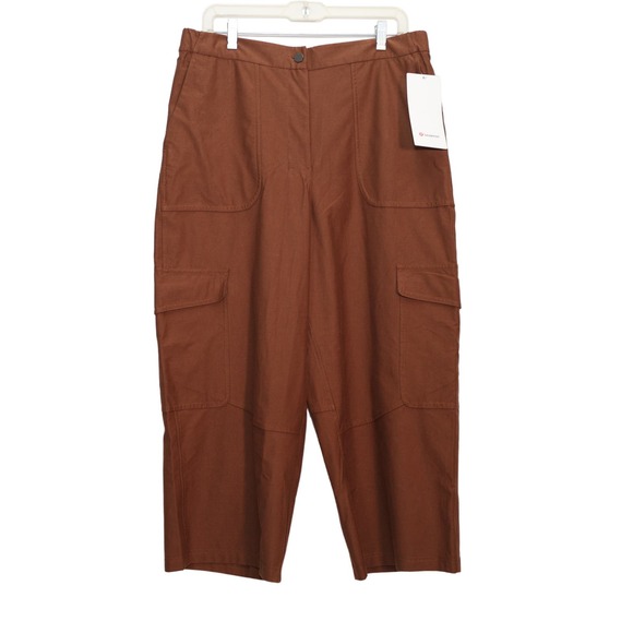 Lululemon Light Utilitech Cargo Pocket High Rise Crop Pants- 32 - Brown - NWT - Picture 2 of 8